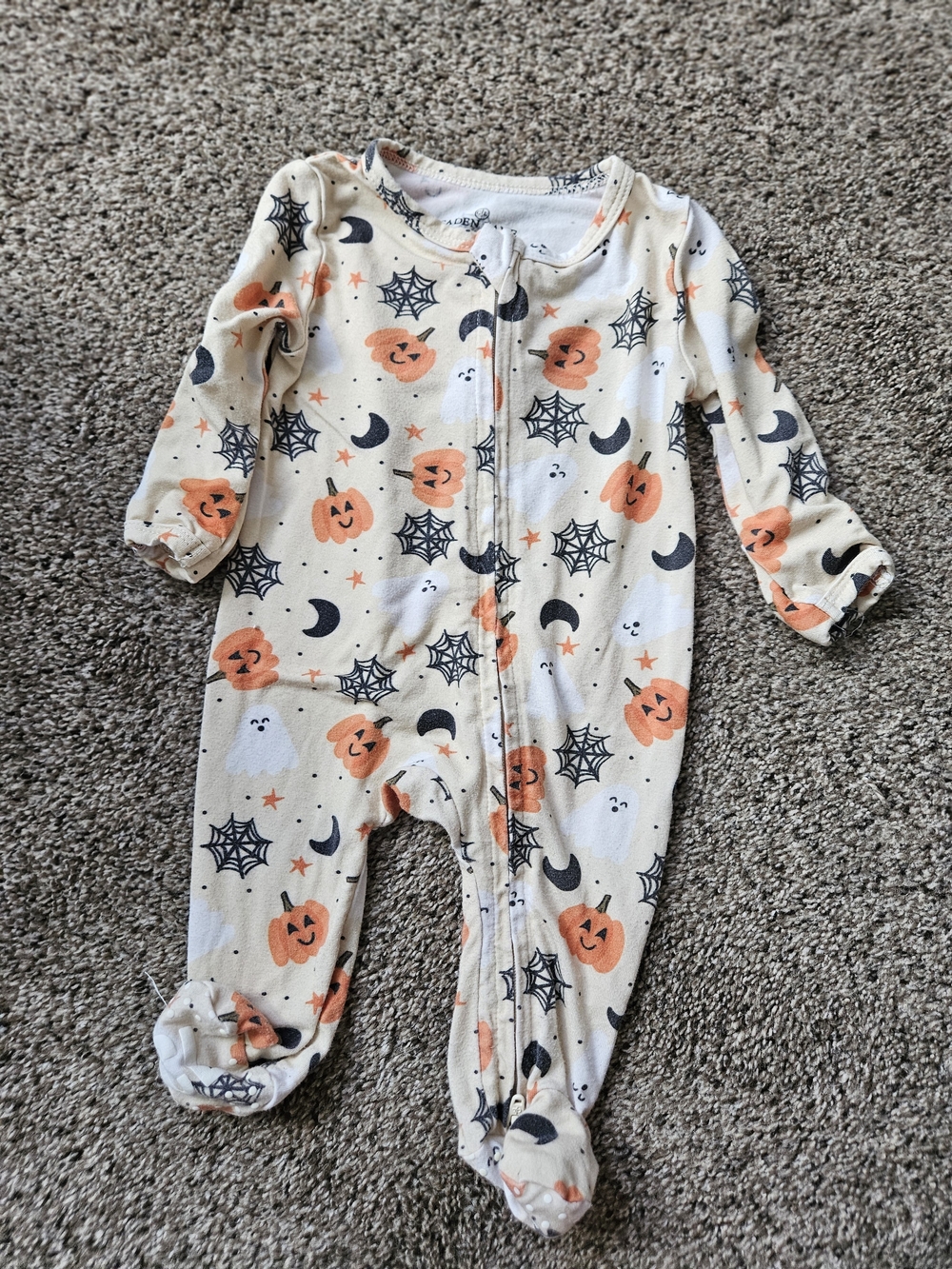Halloween Pumpkin Print Baby One-Piece Sleeper - Orange & Cream